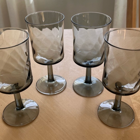 Libbey Other - Vintage Libbey Smoke Gray Optic Swirl goblet set of 4, 8 oz.